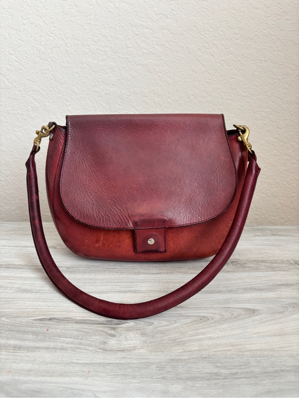 Clare V Herieth Boho Shoulder Bag Distressed Leather w/ Gold Hardware Red Purse - Picture 7 of 7